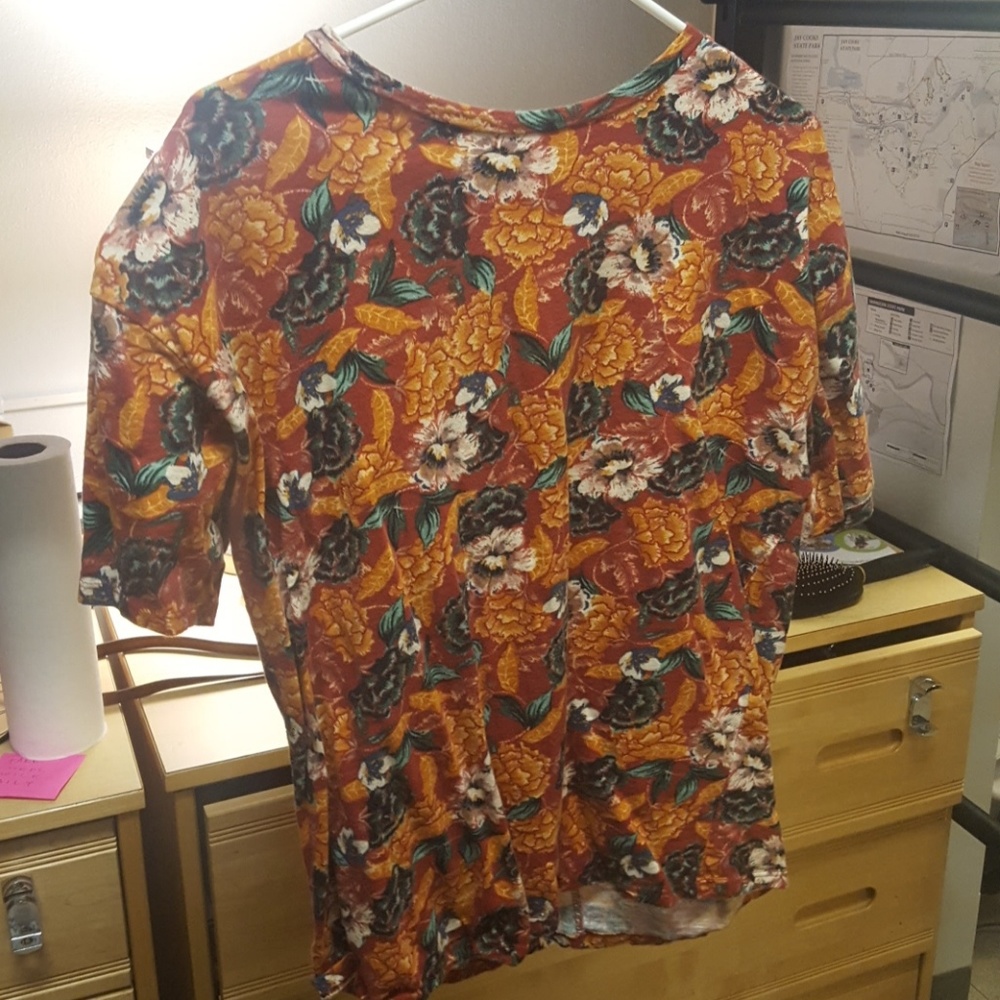 Floral Zara Tshirt